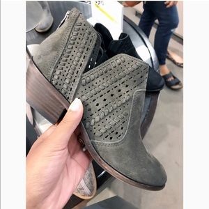 vince camuto prasata bootie tornado